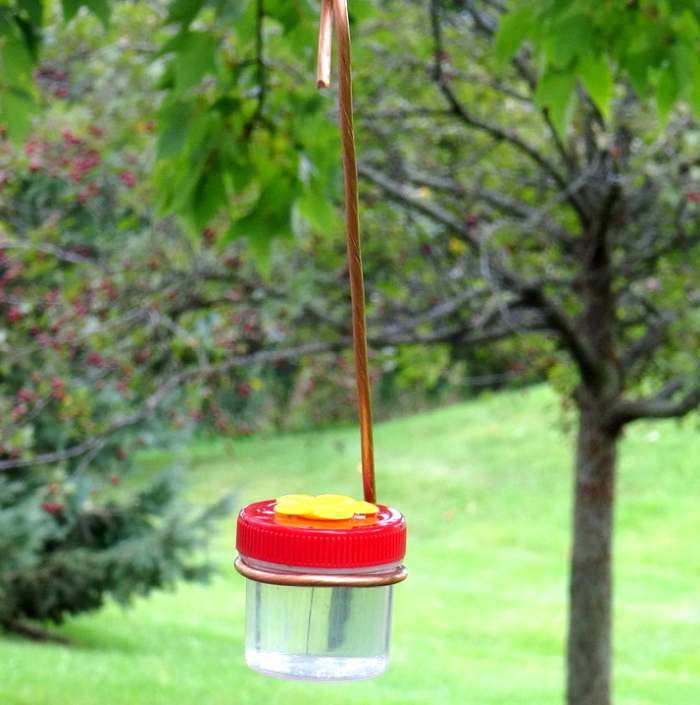 Single Hanging Dots Hummingbird Feeder Red/Yellow